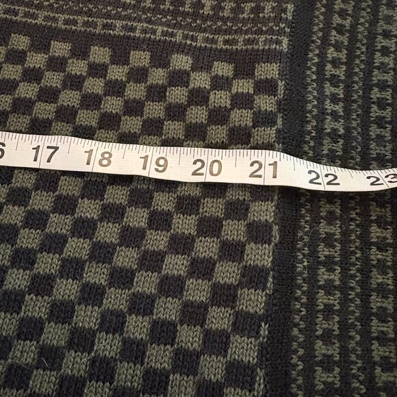 Dale of Norway Norwegian L Wool Cardigan Sweater Green/Black Shorter Length - Picture 8 of 11